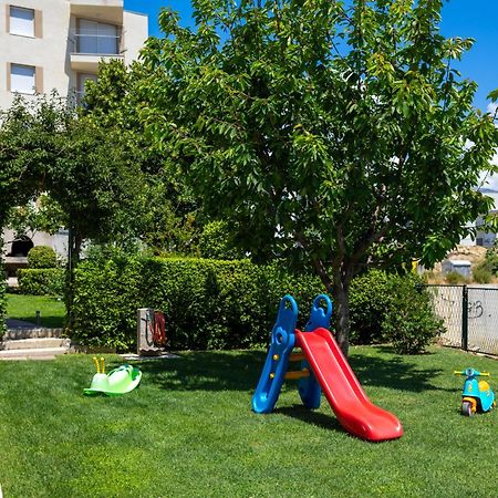 Sunny Garden A2 Lägenhet Split Exteriör bild